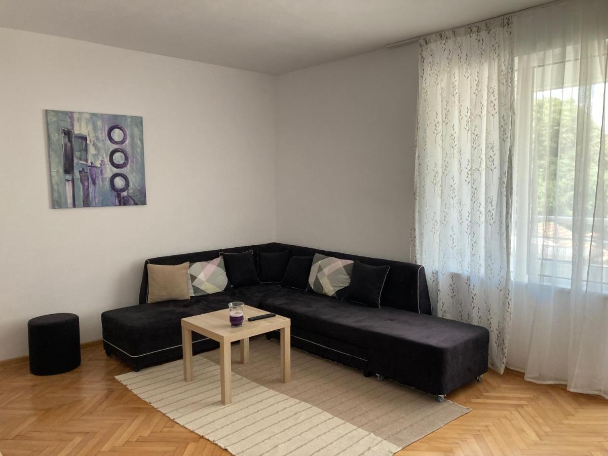 Central Suite Varna Luaran gambar
